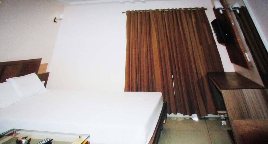 Hotel Krishna Inn, Tenali 3